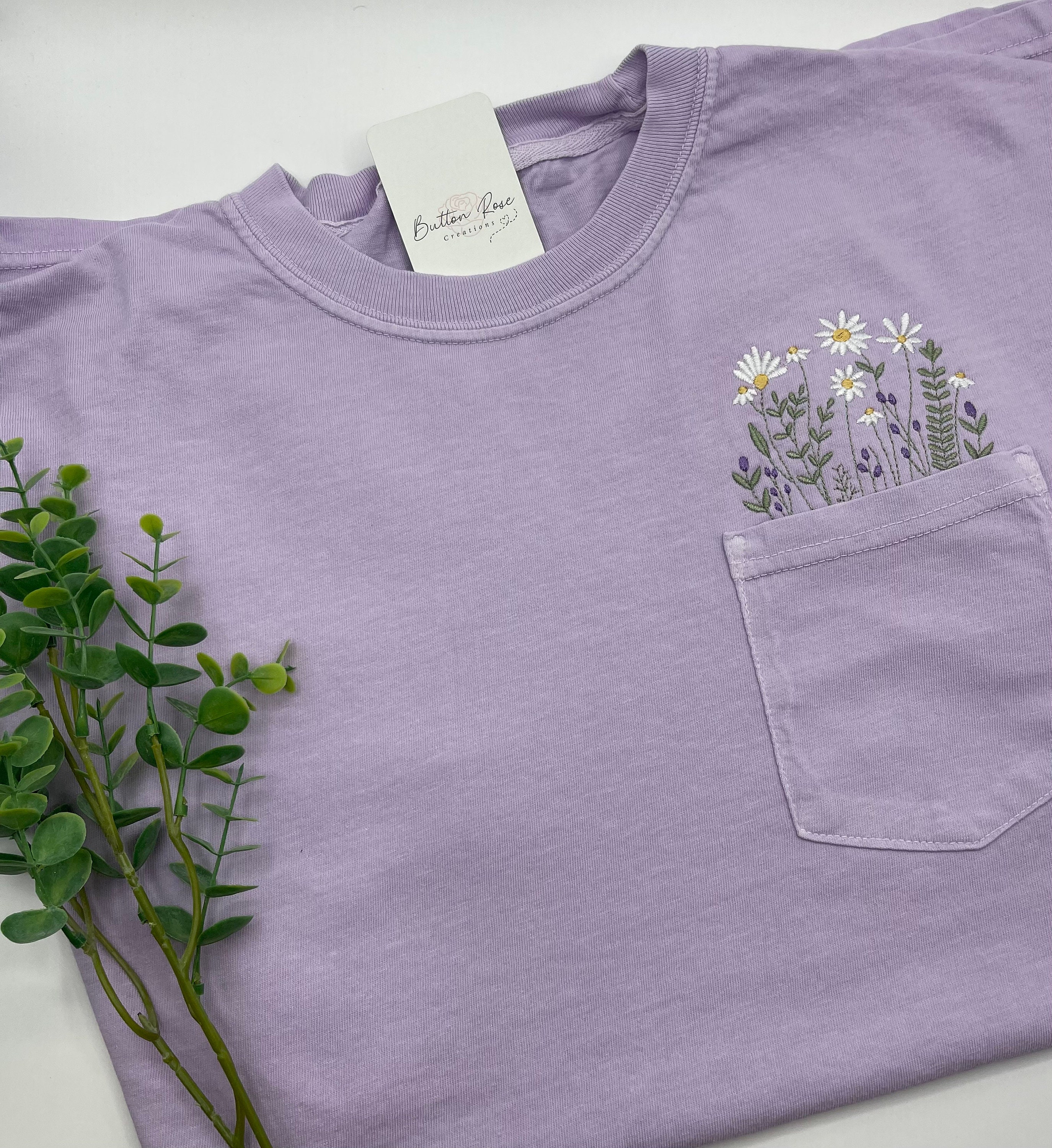 Wildflowers Daises Pocket T-shirt| Embroidered| Comfort