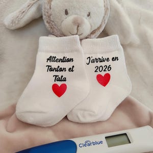 Chaussettes bébé annonce grossesse/surprise famille/attention j'arrive - annonce grossesse tonton et tata - Bébé 2026