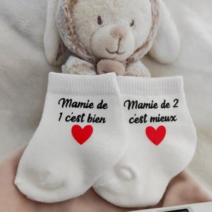 Chaussettes bébé annonce grossesse - Mamie de 1 c'est bien, mamie de 2 c'est mieux - annonce grossesse personnalisée - cadeau future mamie