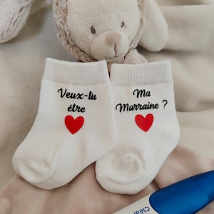 Demande marraine - Veux tu être ma marraine  - surprise marraine - chaussette bébé annonce grossesse - tu vas être marraine -cadeau marraine