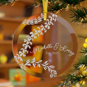 Personalized Hawaii Christmas Ornament Newlywed Hawaii Wedding Gift Hawaiian Lei Design Custom Glass Christmas Family Name Ornament