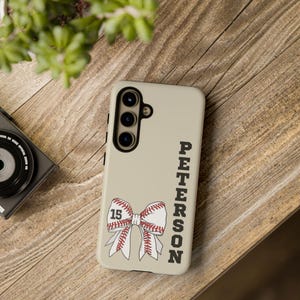 Personalisierte Baseball Handytasche Baseball Spielerin Geschenk für sie Softball Spielerin iphone 16 15 14 13 pro max Handyhülle android Coach Geschenk