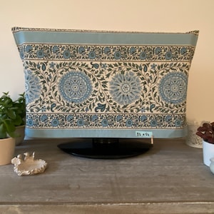 Funda de TV "Rosace Dourga" de Suzanne 32x54 cm, funda de roseta de tela, bolsillo de TV vintage, tela vintage, roseta Dourga, tela Suzanne Fontan, Fontan