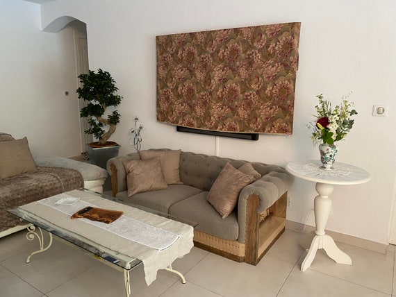 Tapestry to cover tv sale