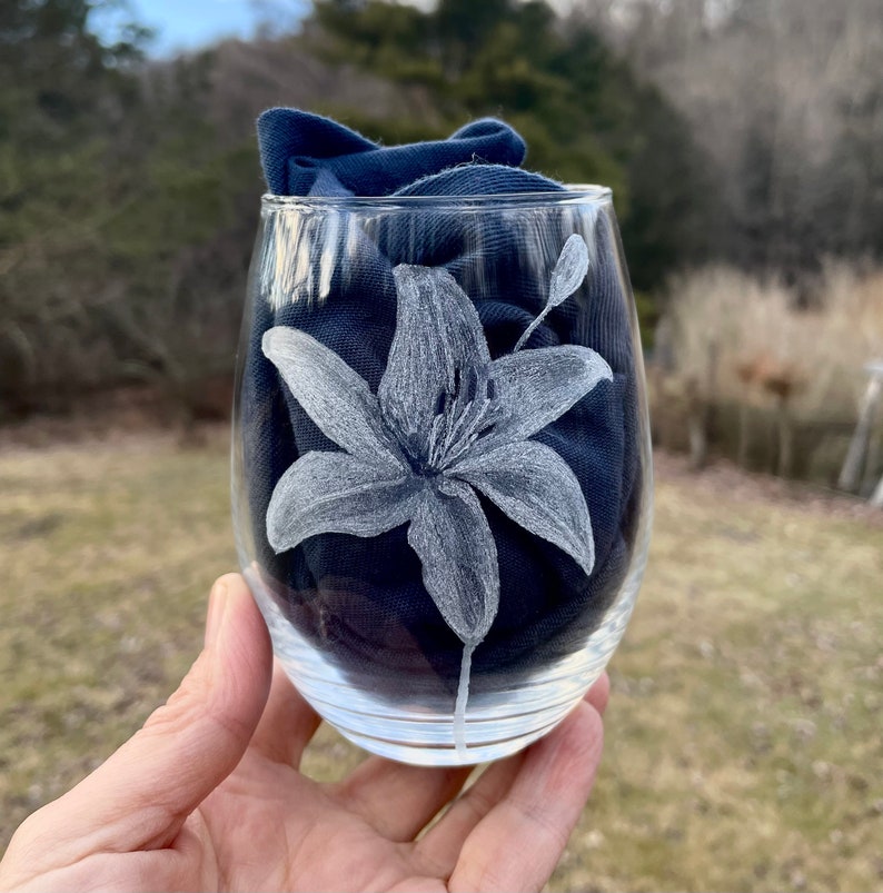 Lily Engraved Wine Glass Stemless Etched Wine Glass. Etsy