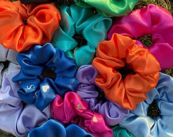 Scrunchie personalizzabili in Raso