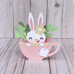 Carte pop-up lapin tasse à thé