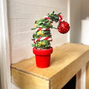 1:12 scale Dollhouse Miniature Grinch Tree, Dollhouse Christmas, Christmas Accessories, Miniature Christmas Tree