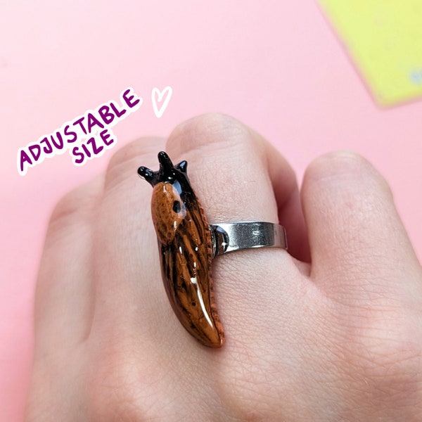 Slug adjustable ring/ realistic big red slug jewellery/ Gift plant lovers/ Gardener gift / Handmade funny weird/ slimy snail