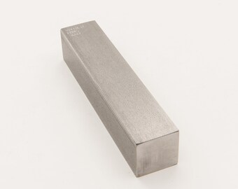 HERACLES 1Kg STEEL ingot.