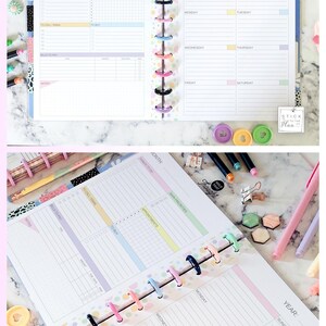 K&ouml;nnte beinhalten: Ein druckbares Dashboard-Layout f&uuml;r einen Planer mit Monats- und Wochenansicht. Das Layout ist f&uuml;r einen Happy Planner Classic Mini konzipiert und beginnt mit Sonntag. Das Bild zeigt den ge&ouml;ffneten Planer mit bunten Akzenten und einem Aufkleber mit der Aufschrift "Stick to the Plan".