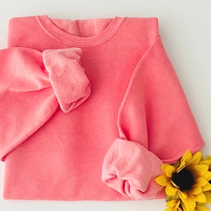 Vintage Sweatshirt Blanks Custom Dyed Coral, Mother’s Day Gift, Regular and Plus Size 2XL-5XL Sweatshirt Unisex, Sweatshirt Women