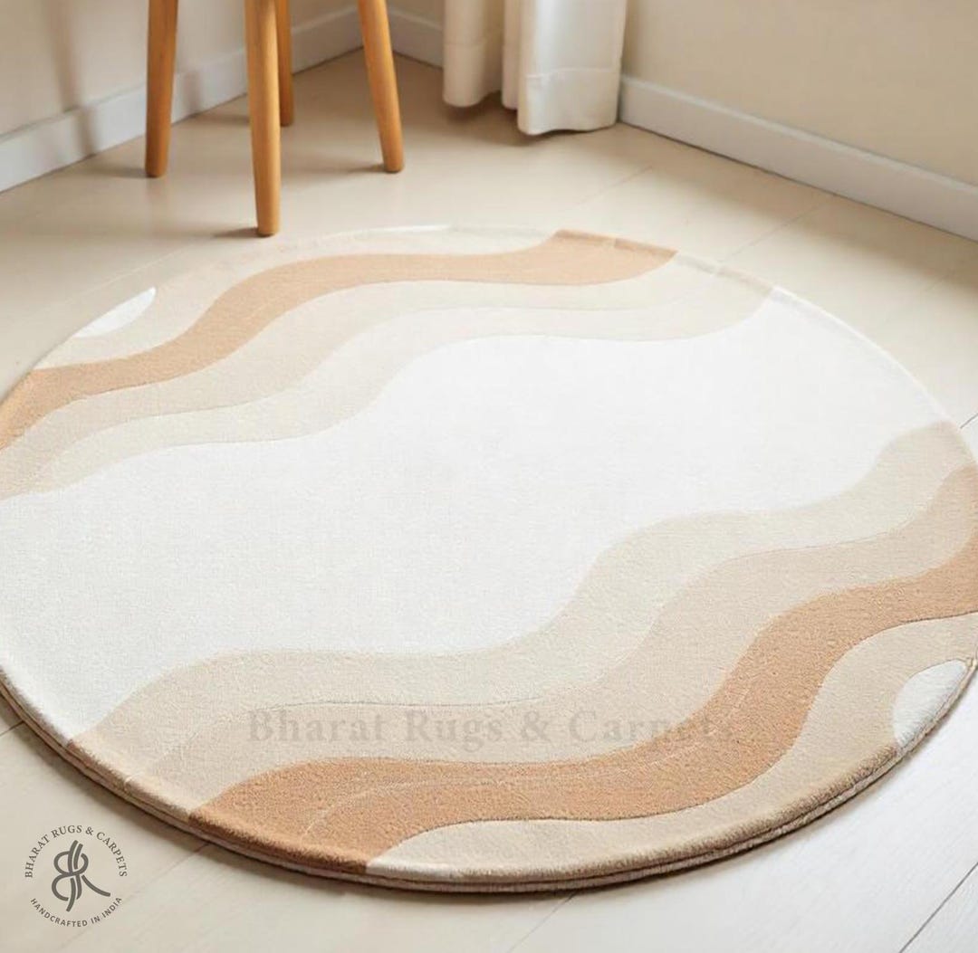 Round Rug Minimalistic Vintage Look Beige Color Rug Elegant Tasteful ...