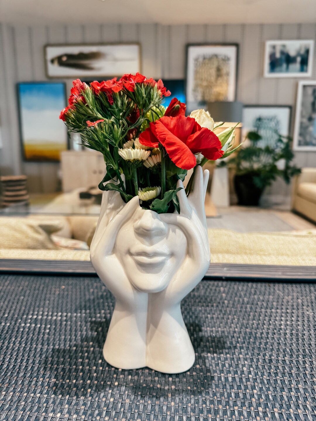 Medium Elegant Flower Vase Face Vase for Dried Flowers Modern Nordic