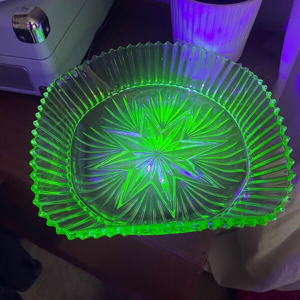 Sowerby Serving Bowl Deco Uranium Glass