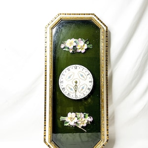 Vintage 1970&#39;s Italian French Provincial Floral Style Ceramic Chiming Clock