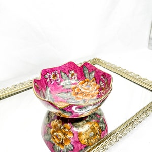Beautiful Chinese Decorative bowl Toyo Hand Painted Maroon Floral Bowl With Gold Tone Detail 6” X 3.75” Height