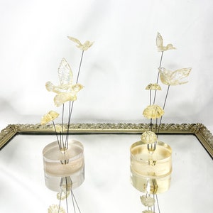 One MCM Rare Vintage Lucite Resin Birds in flight & Mushroom Dots Kinetic Sculpture
