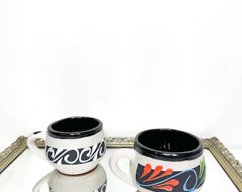 Juego de dos hermosas tazas de café vintage de jarrito de México
