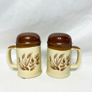Vintage Mug Salt and Pepper Set Wheat Design Dark Brown McCoy look and Beige Earthtone Colors