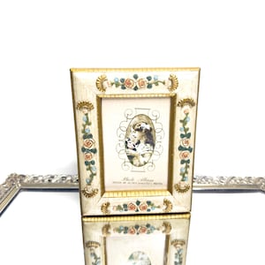 Vintage Shudehill Giftware Traditional English Ornate Art Nouveau 4 by 6 Photo Album