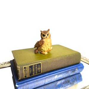 Small Vintage Owl Figurne , Owl lovers gift