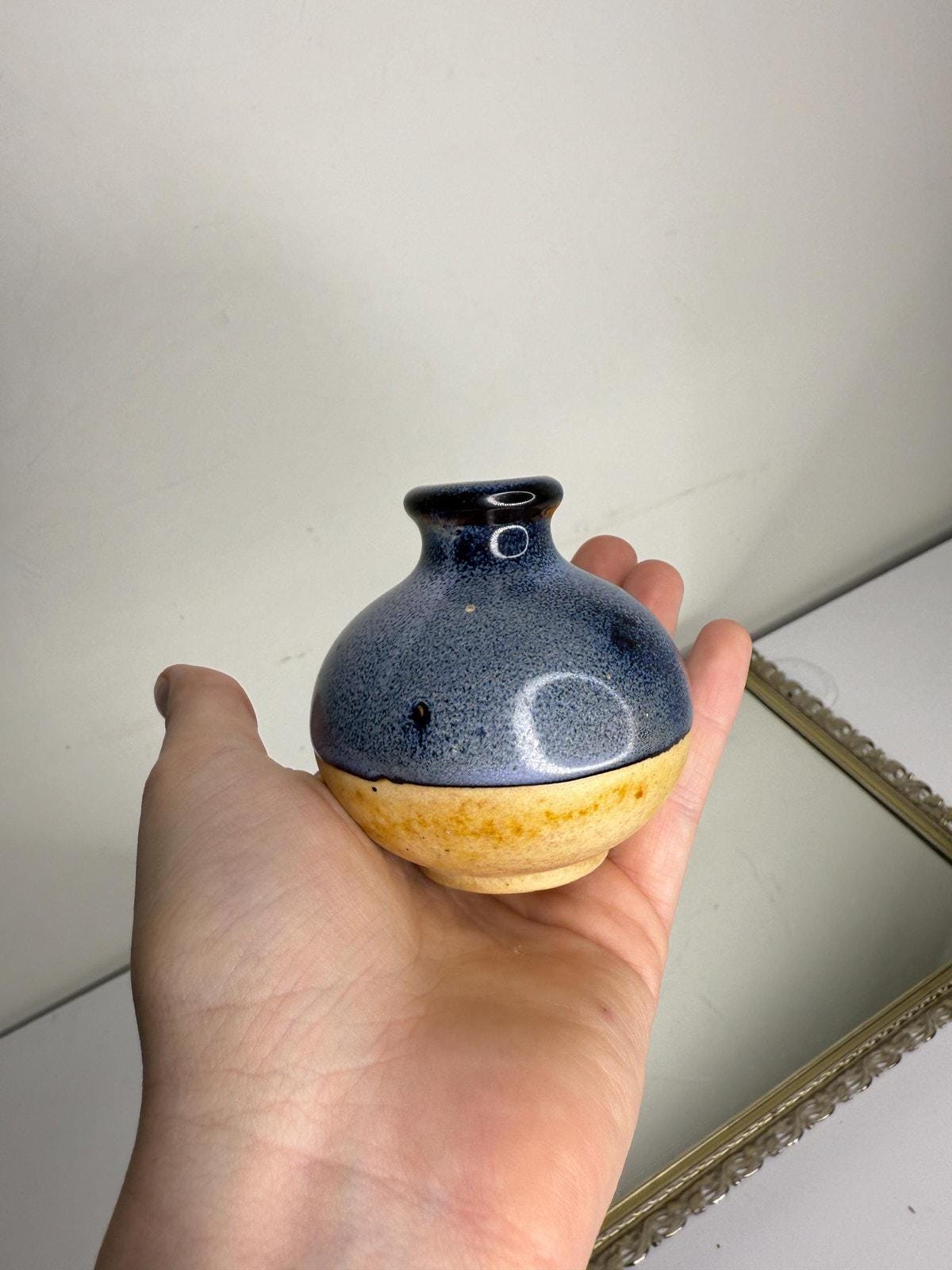 ヴィンテージミニチュア陶器花瓶 - Etsy 日本
