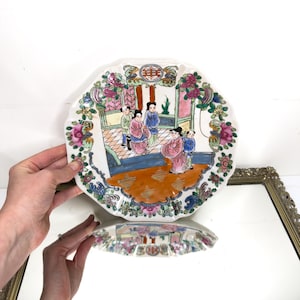 Vintage Chinese Rose Mandarin 8” Porcelain Tray 20th Century w/ Qianlong Mark