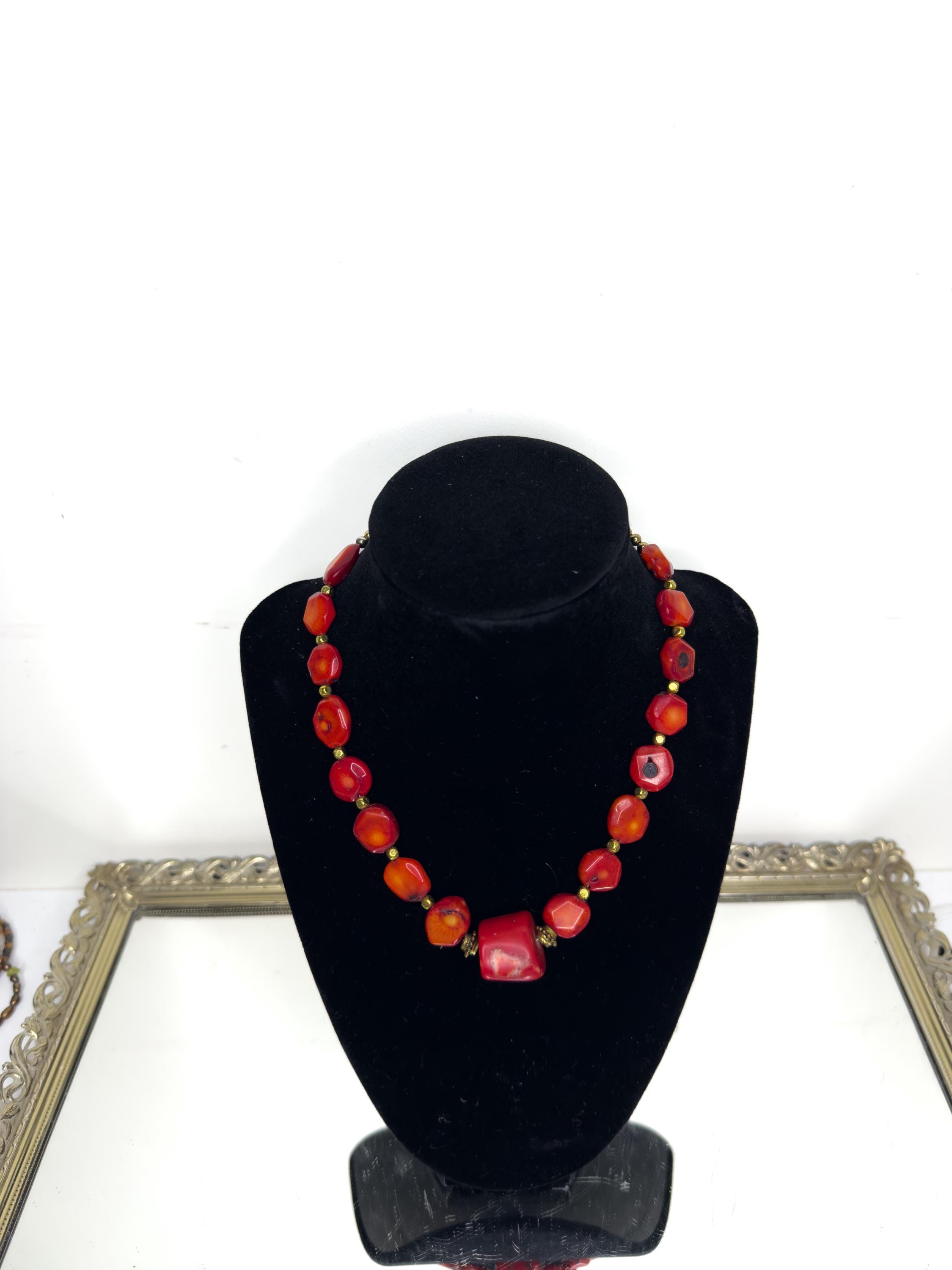 ヴィンテージ天然赤珊瑚ステートメントネックレス、ビッグビーズ