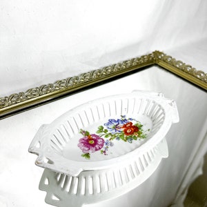 1920s Floral Reticulated Ceramic Basket Shaped Bowl Oval Bowl With Handles