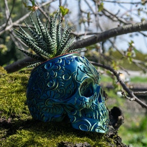 Mexican Calavera Skull Planter Sugar Skull Pot Day of the Dead Gothic Garden Planter Decor image 8