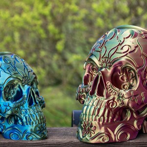 Mexican Calavera Skull Planter Sugar Skull Pot Day of the Dead Gothic Garden Planter Decor image 2