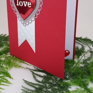 Tarjeta artesanal para felicitar San Valentín imagen 1