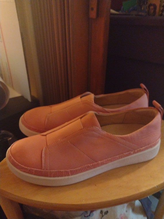 Vionic Slip On Casual Comfort Shoes in Coral