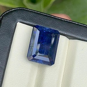 AAA+++ Top Quality Blue Sapphire Emerald Cut Lab Grown  Lab Created Sapphire Loose Faceted Cutting IGI Gemstone Certified  Jewelry Making