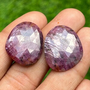 Coppia di rubini naturali: pietra preziosa rosa rossa taglio rosa, 35 carati