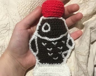 Soy Sauce Fish, lib balm holder, crochet pattern (intermediate/advanced crochet)