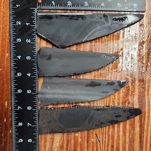 FLINT KNAPPING Obsidian Knife Knapping Preforms, Flint Knapping Supplies. 1.5in x 7in. 4 blades.