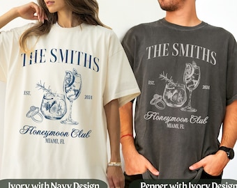 Vintage Honeymoonin Couple Just Married St. Lucia T-Shirt Vintage Honeymoonin Couple Just Married St. Lucia T-Shirt