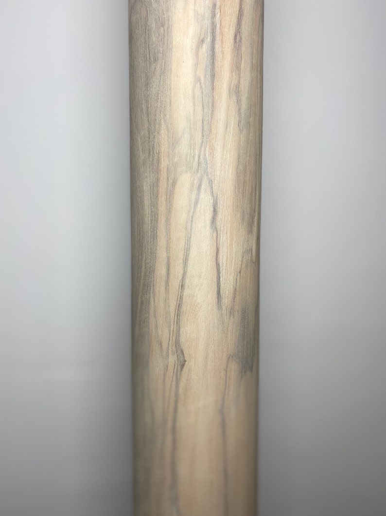 Lampadaire en bois d'olivier rond blanc image 4