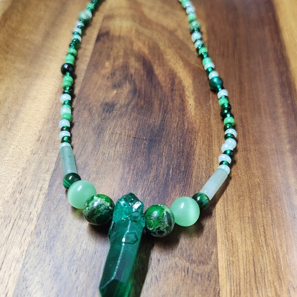 Green Crystal Kyber Crystal Beaded Necklace