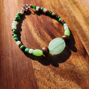 Neytiri: Skilled Hunter and Warrior of the Omatikaya Beaded Bracelet