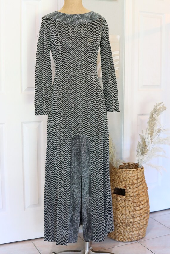 Psychedelic Grooves Gown - image 2