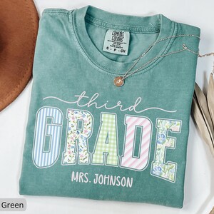 Custom Third Grade Teacher Shirt, 3rd Grade Teacher Name Shirt, Back to School Tee, New Teacher Gift, Personalized Teacher Team Shirts TN4