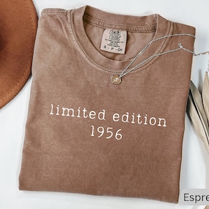 Vintage 1956 Shirt, Limited Edition 1956 70th Birthday Gift, 70th Birthday Shirt,Retro 70th Birthday Tee,Comfort Colors 70th Birthday TShirt zdjęcie 1