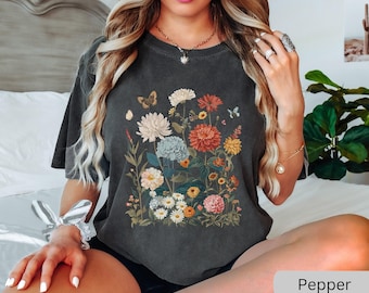 Wildflowers Cottagecore Shirt, Floral Shirt, Botanical Shirt, Boho Flower Shirt, Garden Lover Gift, Pressed Wild Flowers Nature TShirt