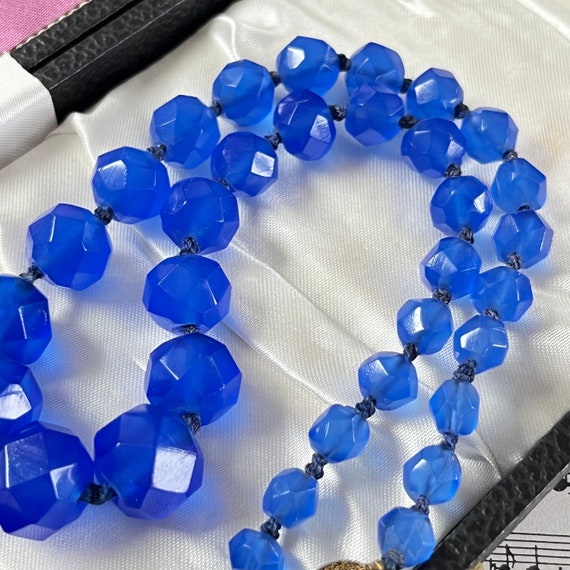 Chinese Export Bright Blue Irregular Faceted Glas… - image 9