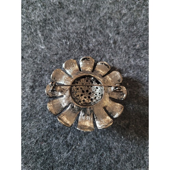 Vintage Black and White Flower Brooch/Pin - image 2