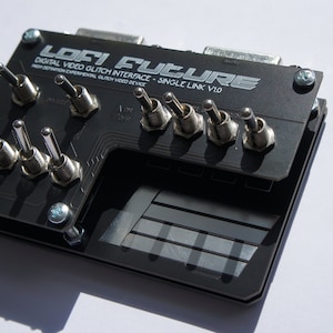 Experimentell HD-video Glitch-processor - DVGI - Digital Video Glitch Interface