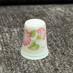 Vintage Royal Worcester Porcelain Thimble